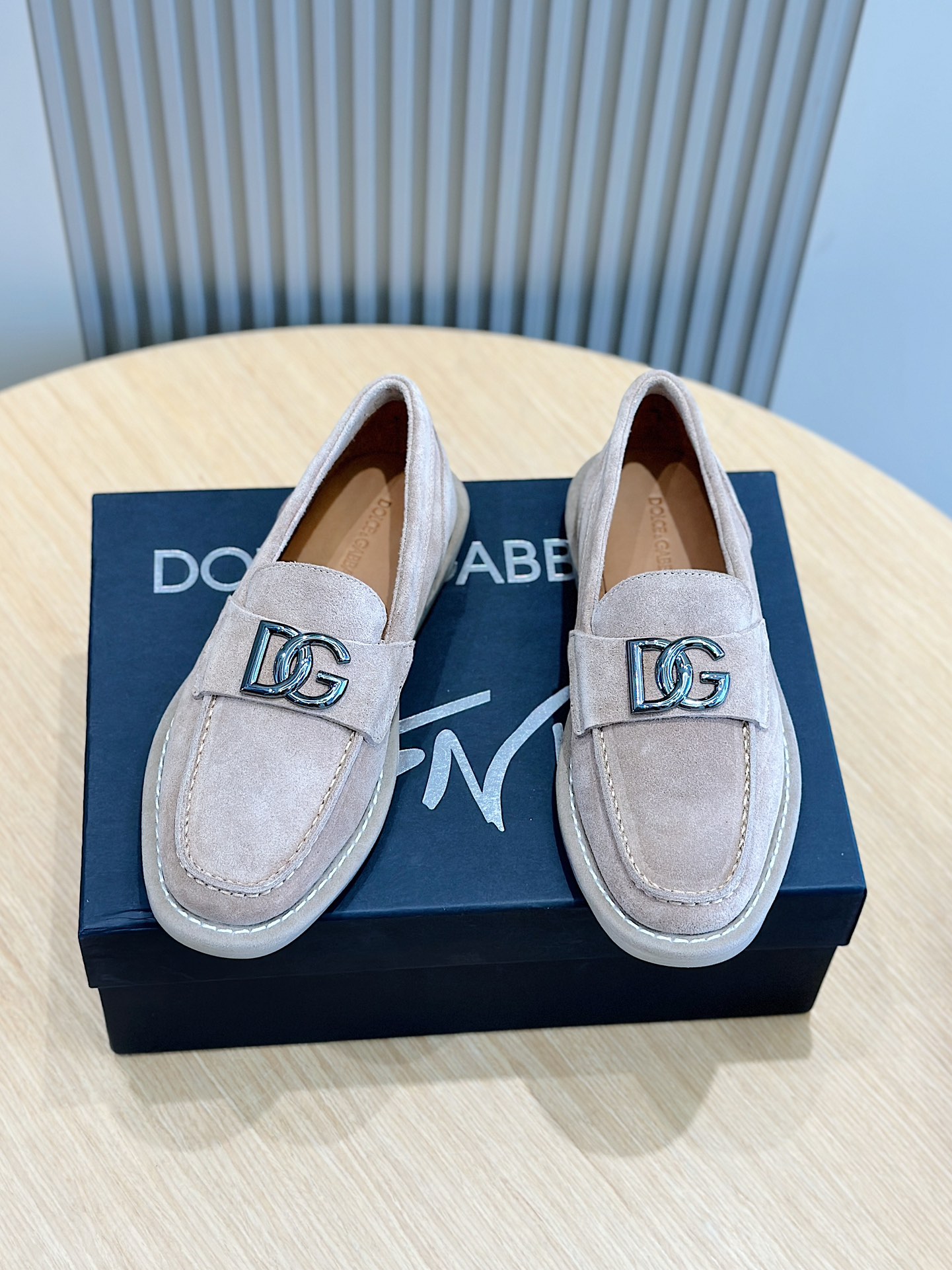 olce & Gabbana shoe